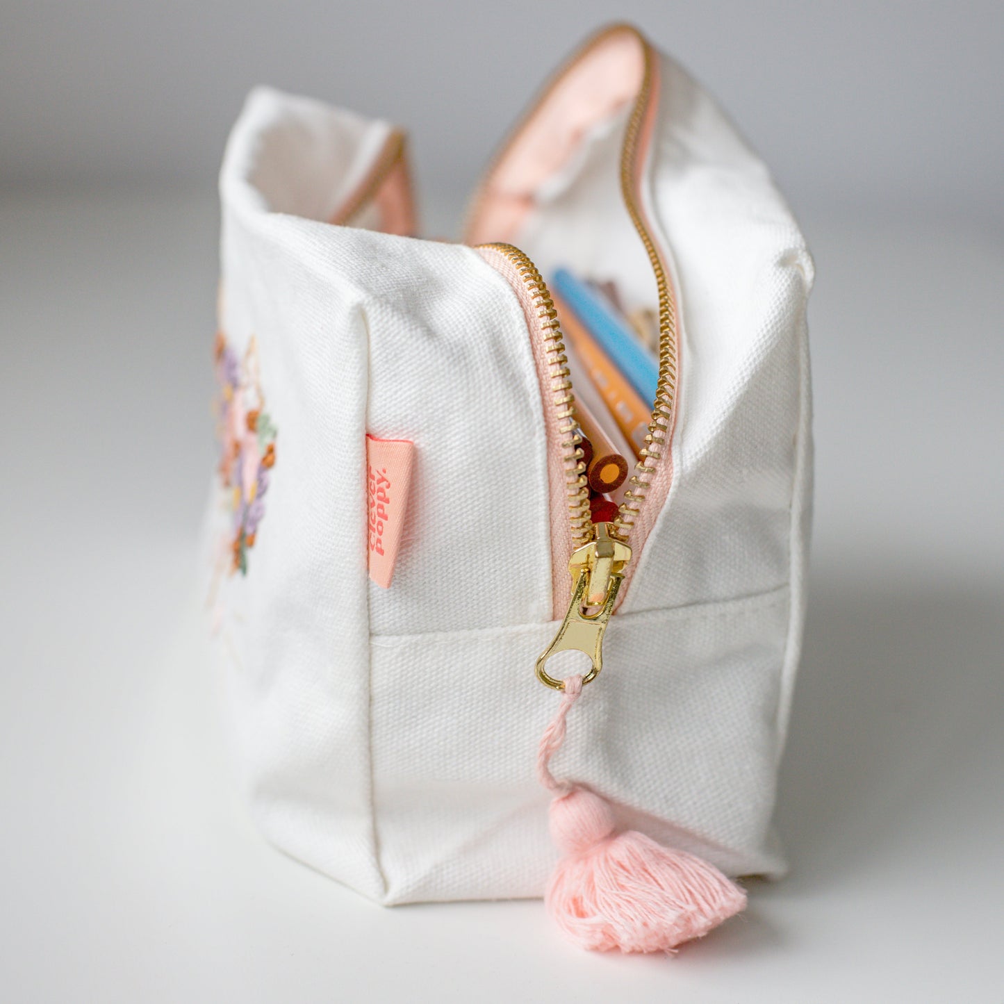 Flora the Cat Pencil Case Kit